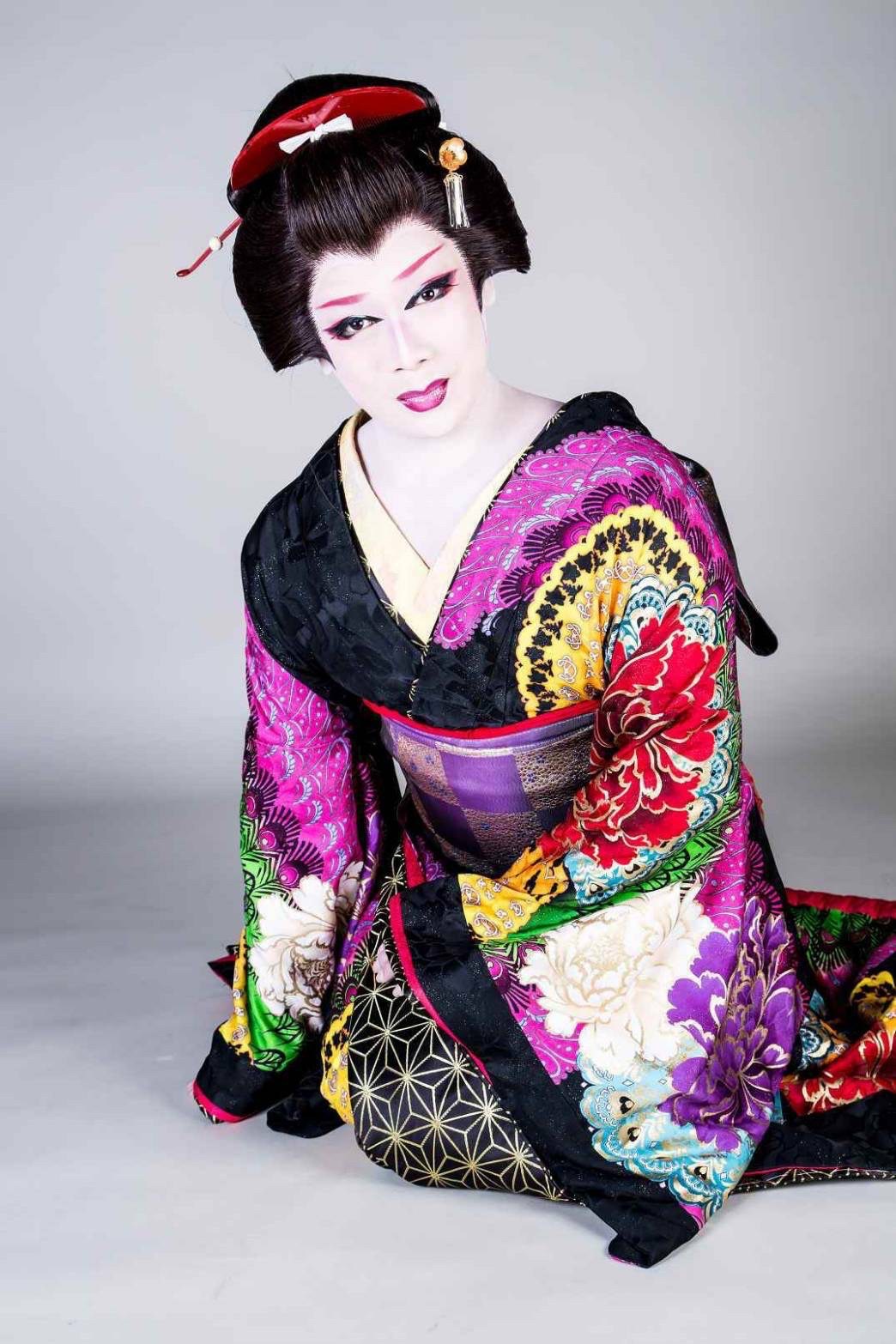 三代目 小林 隆次郎